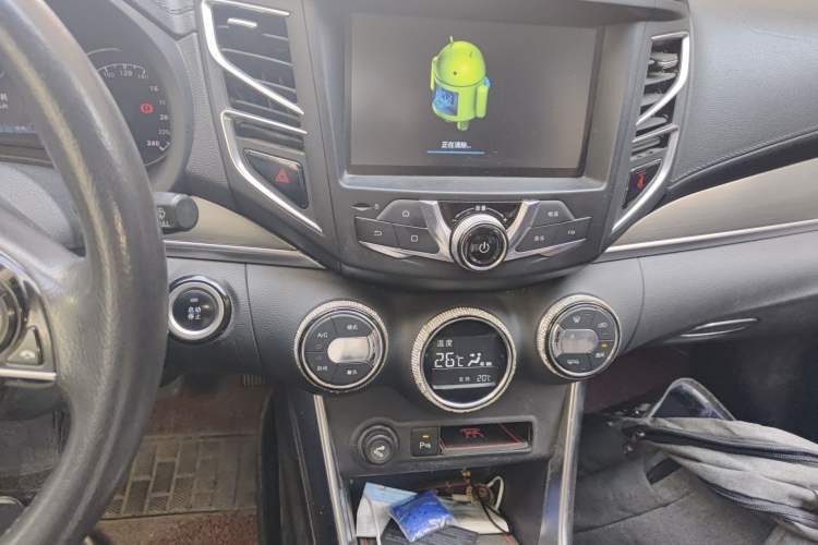 Used BYD Song 2016 GaiShi Edition 1.5TI Manual Elite Model
