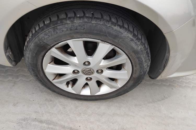 Used Buick Excelle 2011 1.6 LE-MT
