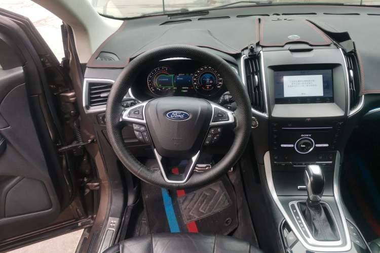 Used Ford Edge 2016 EcoBoost 245 Four-Wheel Drive Titanium 7-Seater
