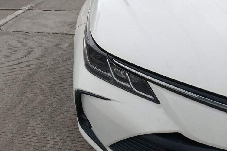 Used Toyota Corolla 2019 1.2T S-CVT GL Pioneer Edition Right Front Headlight