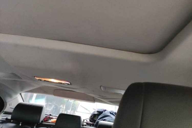 Used BMW 5 Series 2013 520Li Elegant Edition Headliner