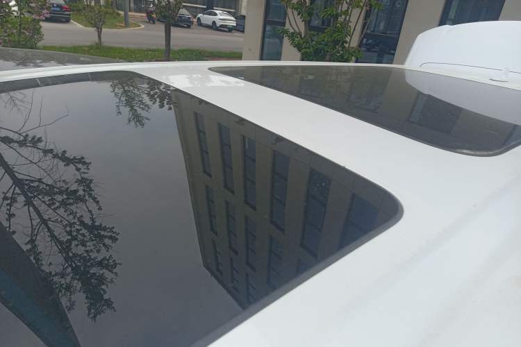 Used Denza D9 2022 DM-i 970 Four-Wheel Drive Flagship Model Roof