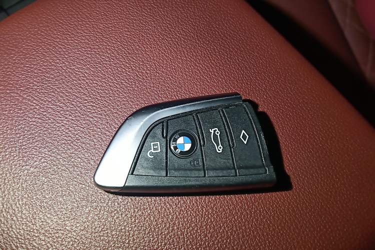 Used BMW iX3 2022 Leading Model Vehicle Key