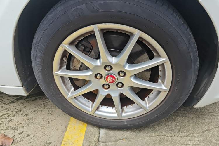 Used Jaguar XJ 2014 XJL 2.0T Two-Wheel-Drive Elegant Business Edition
