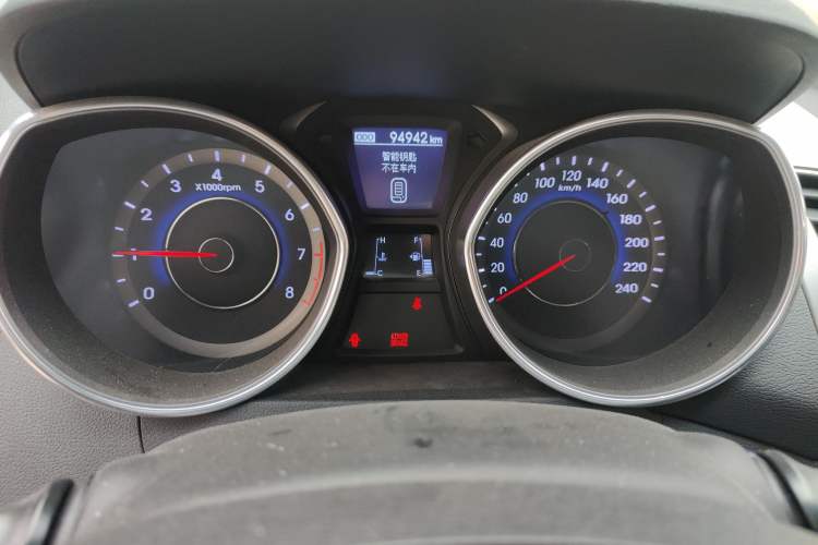 Used Hyundai Elantra (5th Generation / Langdong) 2012 1.6L Manual Leading Model