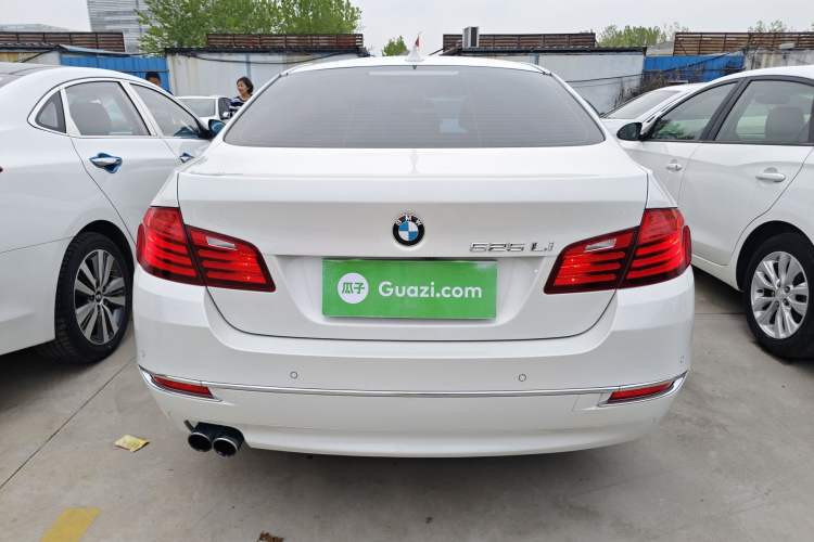 Used BMW 5 Series 2014 525Li Luxury Design Package Rear