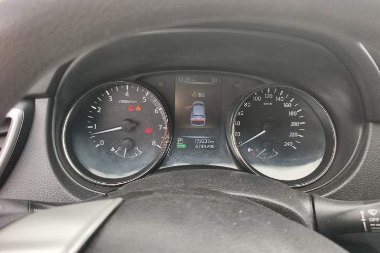 Used Nissan Qashqai 2016 2.0L CVT Elite Edition
