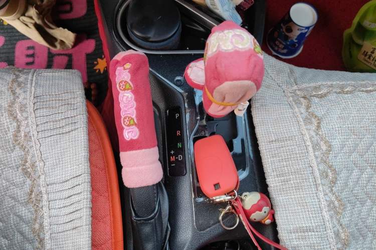 Used Toyota RAV4 2016 2.0L CVT Two-Wheel Drive Fashion Edition China V Standard