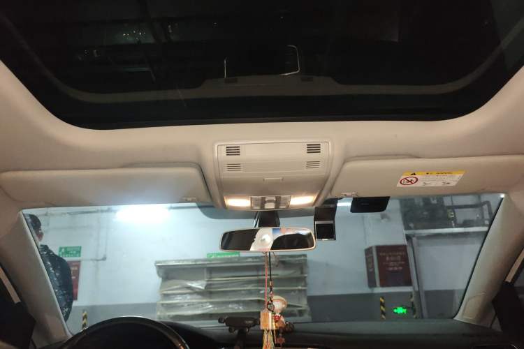 Used Volkswagen Golf 2017 230TSI Automatic Luxury Million-Vehicle Commemorative Edition
