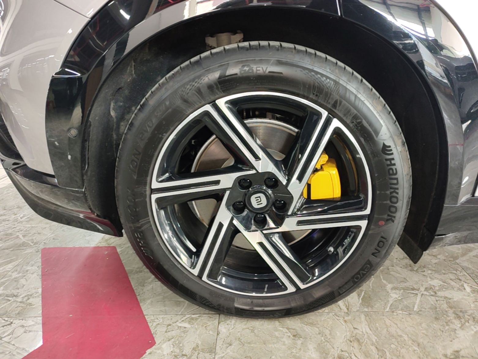 Xiaomi Auto YU7 2025 Ultra-Long Range Rear-Wheel Drive Version — снимка 11