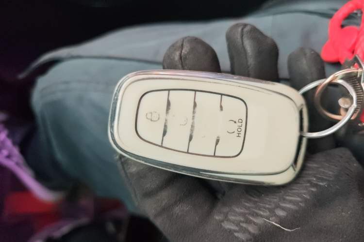 Used Hongqi H5 2019 30TD Smart Connect Dynamic Edition
