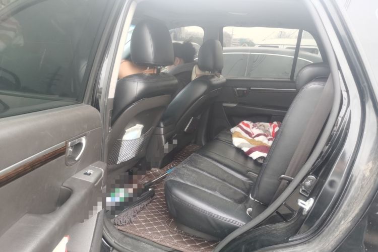 Used Hyundai Santa Fe Classic 2011 2.4 Comfort Edition 5-Seater Two-Wheel Drive