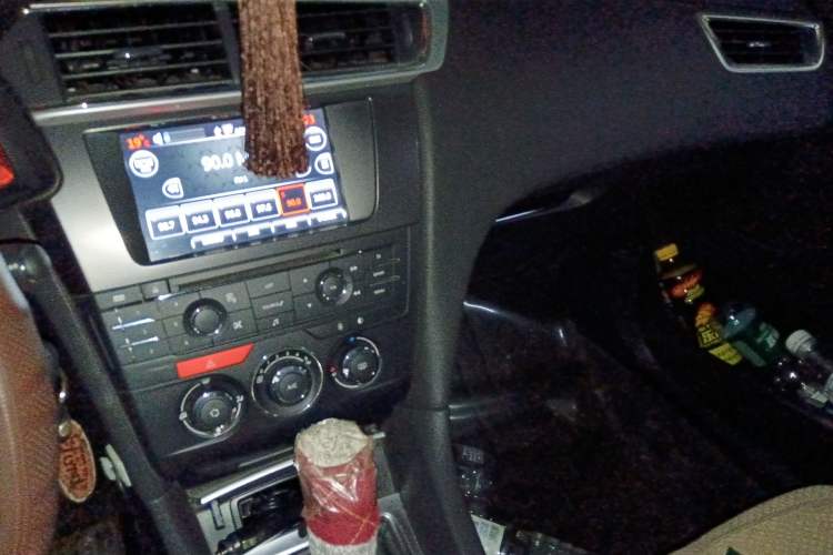 Used DS 6 2014 1.6T Elegant Version THP160