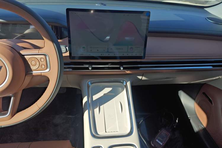 Used Wuling Bingo S 2025 Model 325km Deluxe Edition