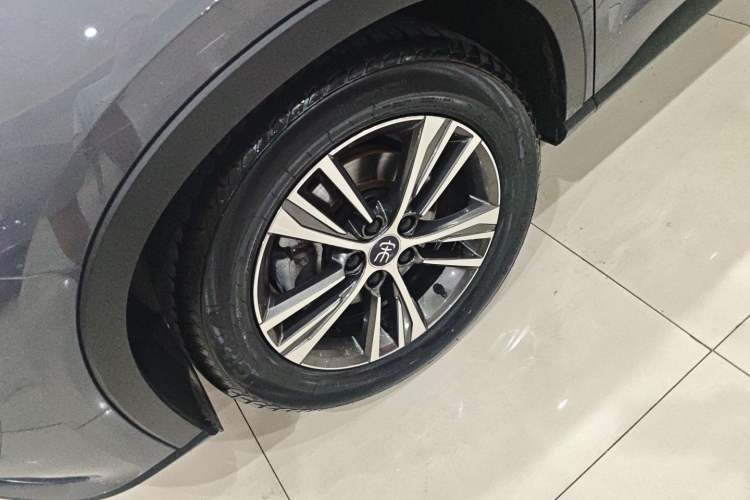 Used BYD Song Pro 2019 1.5T Automatic Luxury Model Left Front Wheel Hub