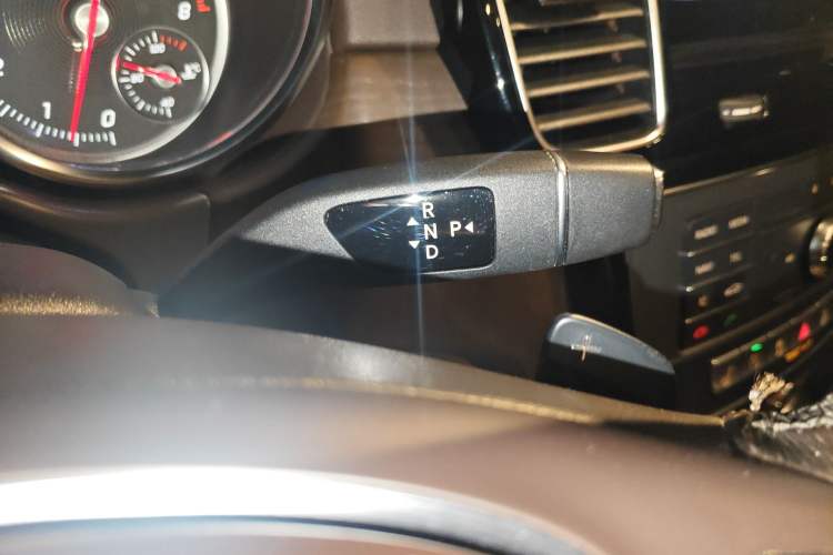 Used Mercedes-Benz GLE 2018 GLE 320 4MATIC Dynamic Edition Collector's Edition
