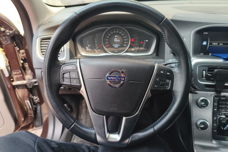 Used Volvo S60 2017 S60L T3 Smart Upgrade Edition Steering Wheel