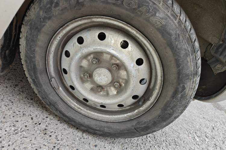 Used Wuling Rongguang 2012 1.2L Extended Basic Version LJY