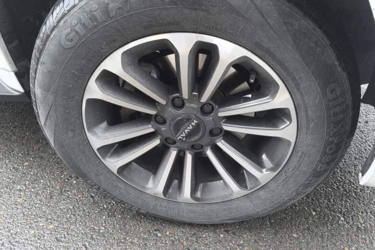 Used Haval H9 2024 2.0T Gasoline 4x4 Territory Edition Right Front Wheel Hub