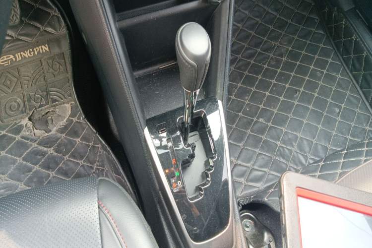 Used Toyota YARiS L Zhi Xuan 2022 X-Trail 1.5L CVT Luxury PLUS Edition