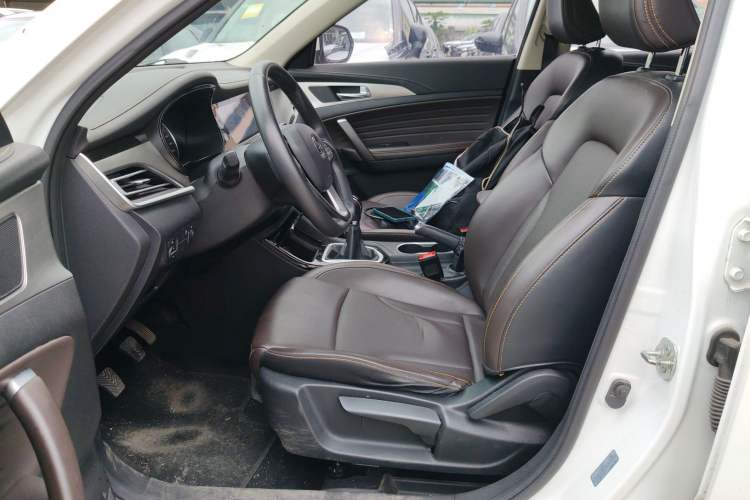 Used CHANGAN CS35PLUS 2019 1.6L Manual Chuanlian Edition
