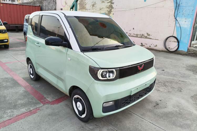 Used Wuling Hongguang MINIEV 2021 Macaron Premium Model – Lithium Iron Phosphate