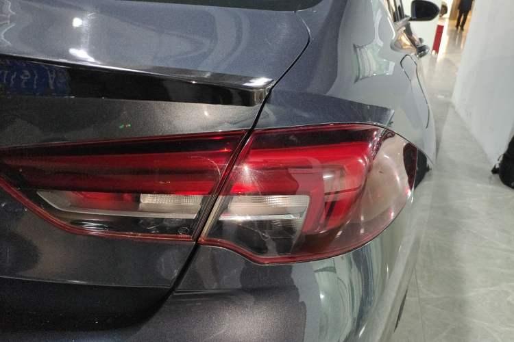 Used Buick Regal 2019 20T Elite Version China VI Standard
