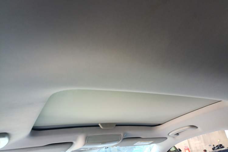 Used Skoda Superb 2016 TSI330 DSG Smart Drive Edition Headliner