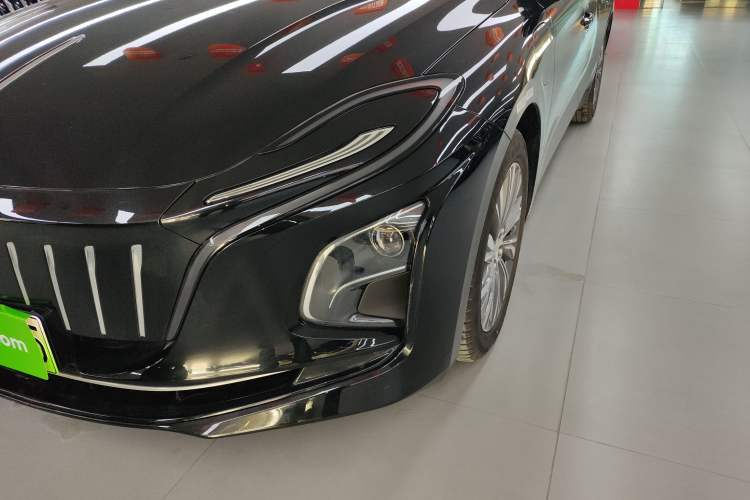 Used Hongqi E-QM5 2024 500km Range Edition