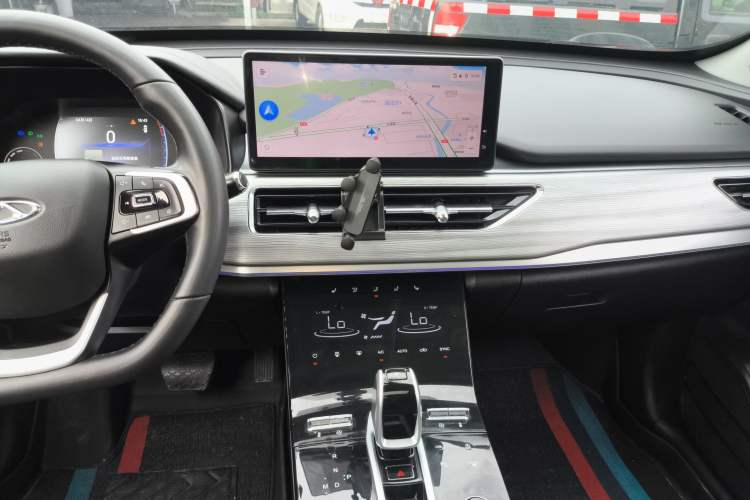 Used Chery Tiggo 8 2021 Kunpeng Edition 290TGDI Automatic Zhubfeng+ Version Audio And AC Panel