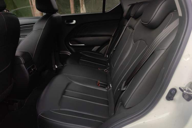 Used GAC Trumpchi GS3 2021 POWER 270T Automatic Prestige Edition Left Rear Seat