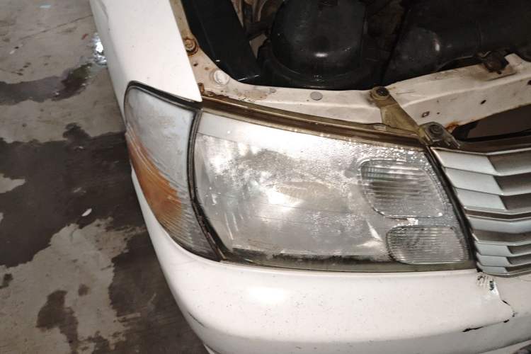 Used Jinbei Express 2017 2.0L Standard Version V19
