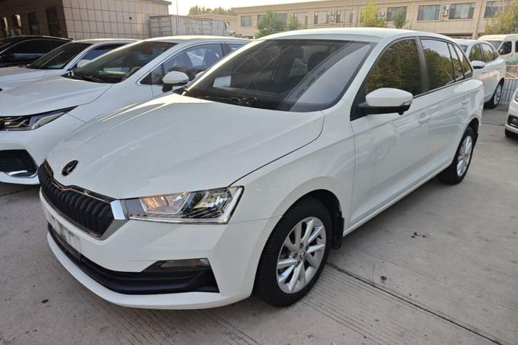 Used Skoda Rapid Spaceback 2020 1.5L Automatic Sport Edition Guazi used car, China used car export, Used car for sale, Used  cars, Cheapest cars for sale
