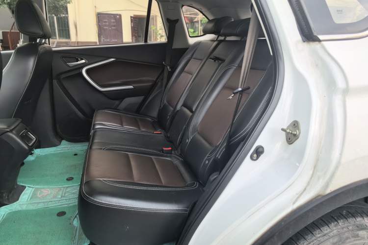 Used HYOSOW S6 2017 1.5T Manual Phantom Joy Model Left Rear Seat