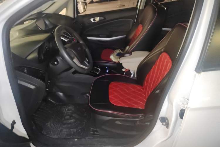 Used Ford EcoSport 2013 1.5L Automatic Fashion Model Left Front Seat