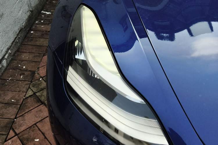 Used Tesla Model 3 2019 Long-Range All-Wheel-Drive Version