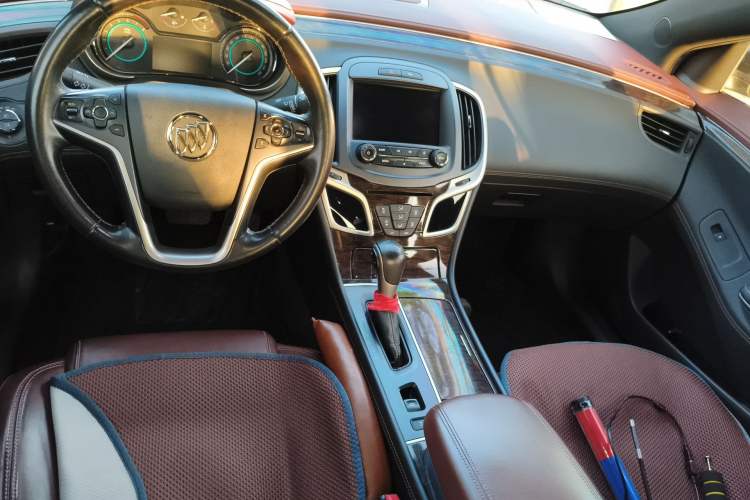 Used Buick LaCrosse 2013 2.4L SIDI Elite Comfort Version