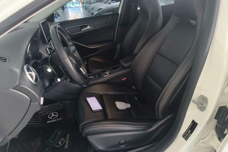 Used Mercedes-Benz GLA 2016 GLA 200 Fashion Model
