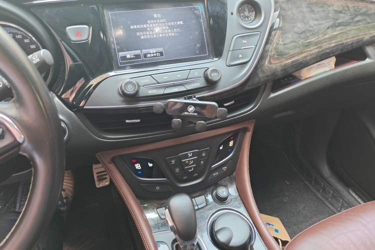 Used Buick Envision 2014 28T Four-Wheel Drive Elite Model