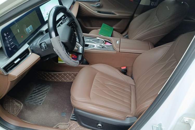 Used Chery Arrizo 8 2023 High-Performance Edition 2.0T DCT Powerfully Equipped