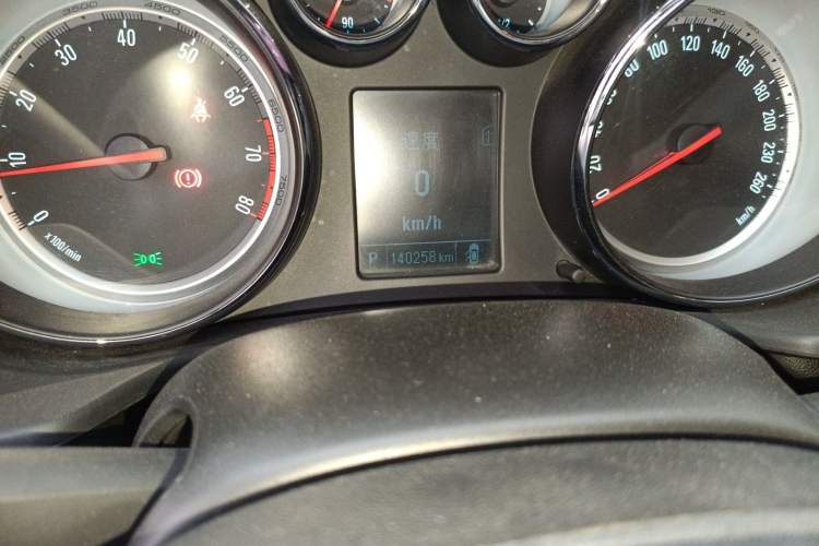 Used Buick Regal 2014 1.6T Fashionable Tech Edition
