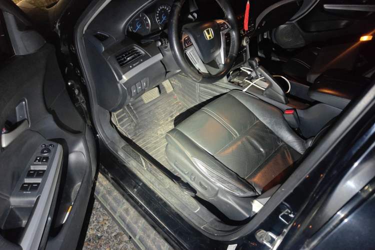 Used Honda Crosstour 2012 2.4L Luxury Edition