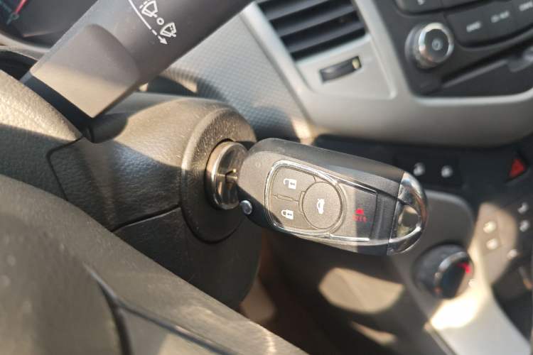 Used Chevrolet Cruze 2012 1.6L SE MT