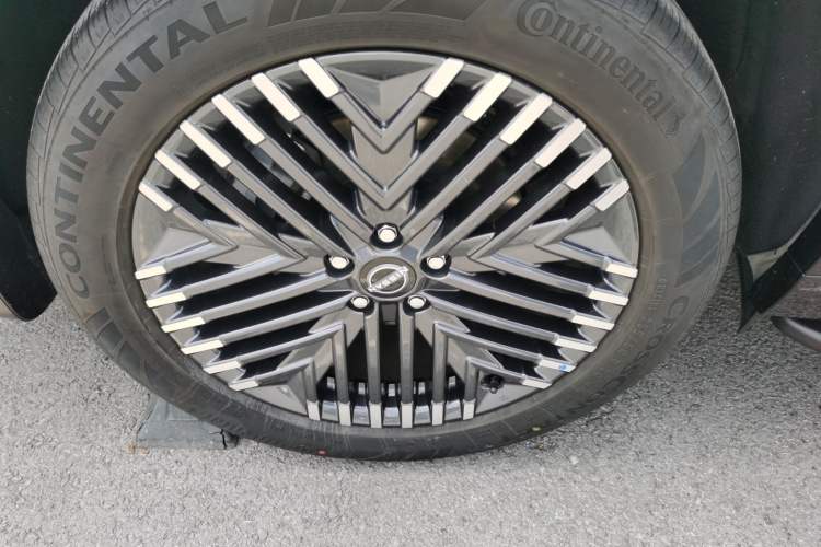 Used Nissan Pathfinder 2024 380 VC-TURBO Four-Wheel Drive Prestige Edition 6 Seats Right Rear Wheel Hub