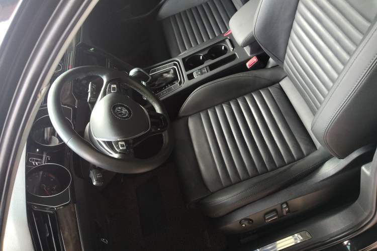 Used Volkswagen Magotan 2019 380TSI DSG Luxury Model China V Standard