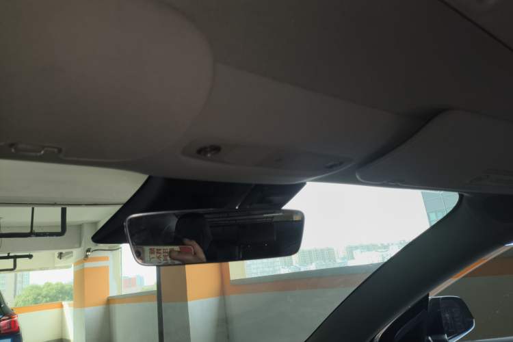 Used Tesla Model 3 2020 Long-Range Rear-Wheel-Drive Version
