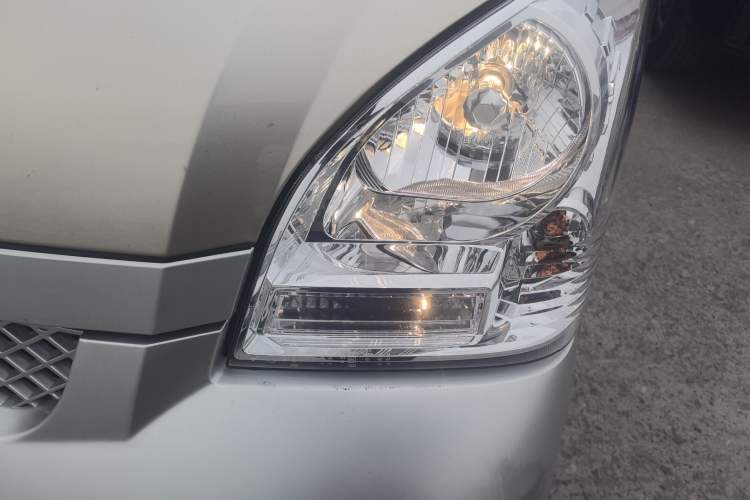 Used Wuling Rongguang 2021 1.5L Extended Standard Version with Air Conditioning – L3C