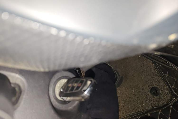 Used Great Wall Wingle 5 2017 2.0T European Version Diesel Two-Wheel Drive Advanced Large Double-Cab GW4D20E
