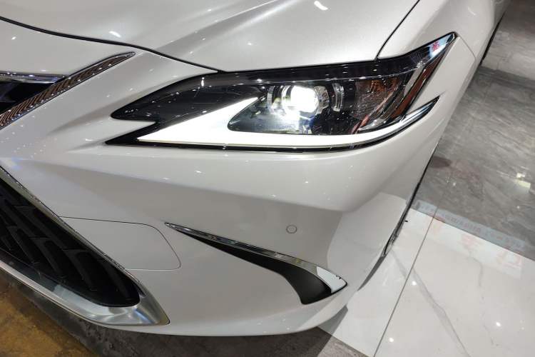 Used Lexus ES 2023 200 Excellence Edition Left Front Headlight