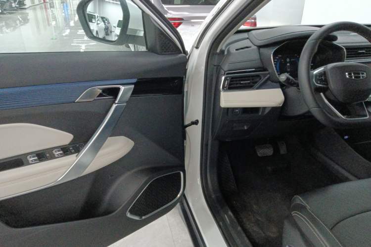 Used Geely Auto Emgrand X7 Sport 2022 Boyue X 1.8TD DCT Smart Model
